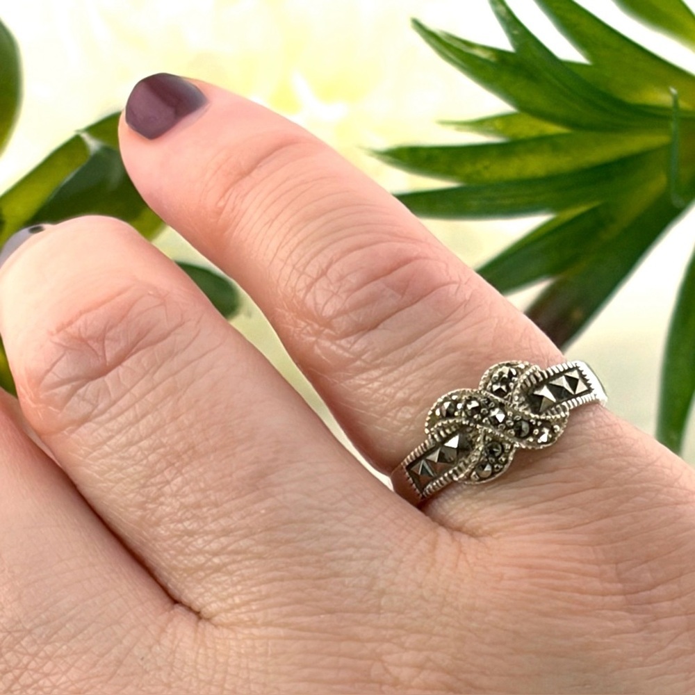 Vintage Sterling Silver 925 Marcasite Ring Size 5 1/2 5.5 Bow Knot Art Deco - Picture 3 of 11